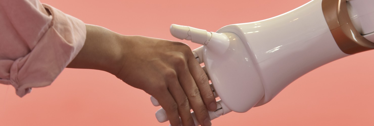 Robot hand