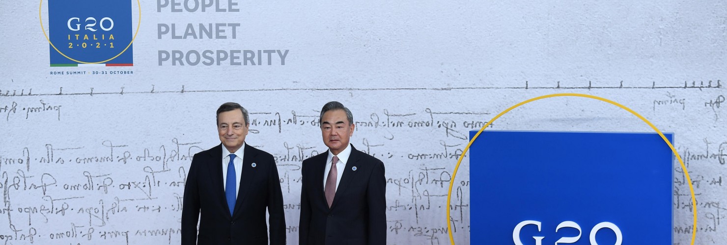 Italian Prime Minister Mario Draghi welcomes Wang Yi