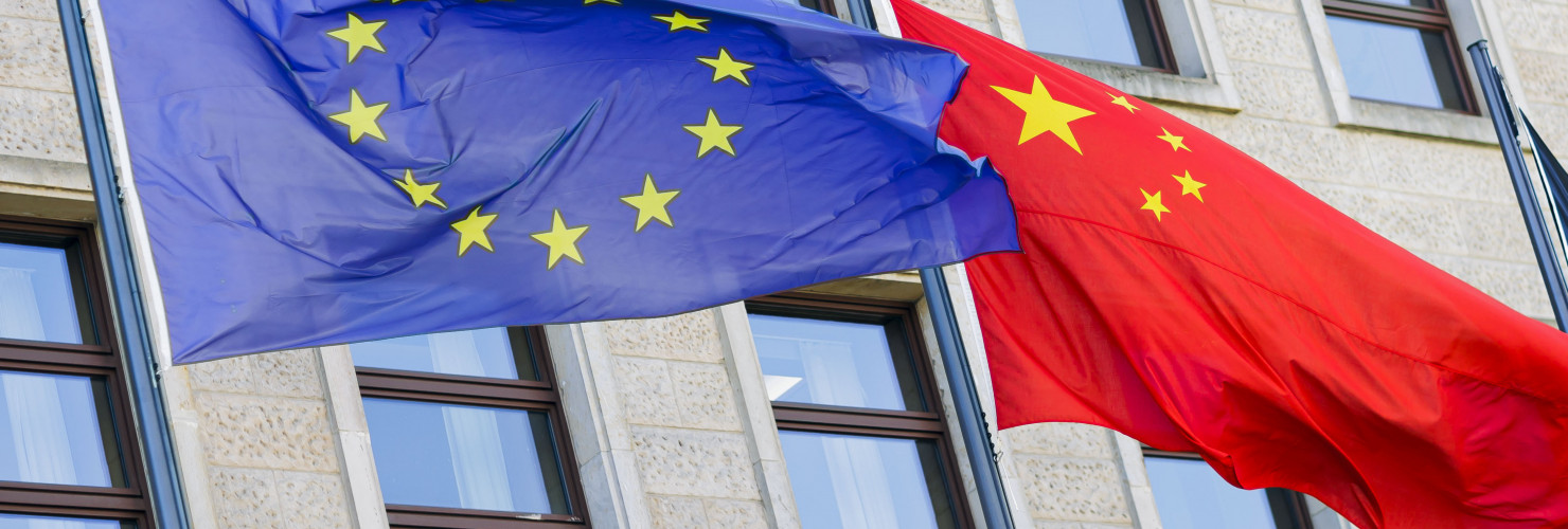 Flags of the European Union and China