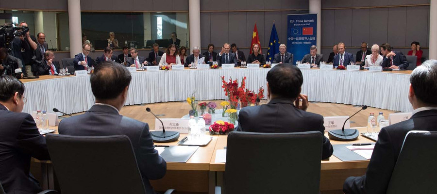 Roundtable at the EU-China Summit Plenary Meeting in June 2017