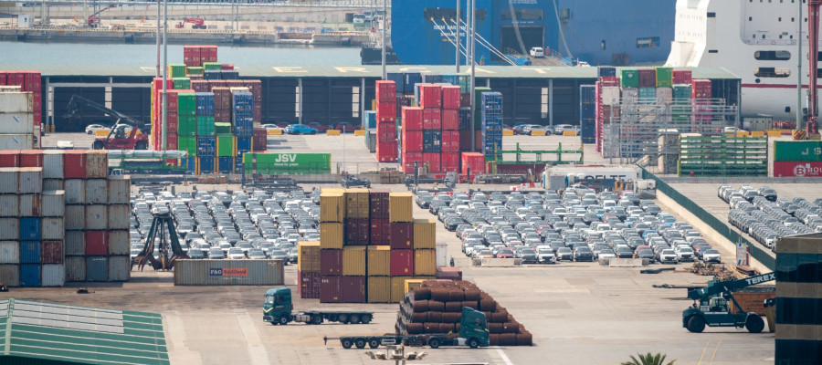 his photo taken on June 2, 2026, shows the view of the Port of Barcelona where cargo ships arrive with fleets of electric cars from China, in Barcelona, Spain.