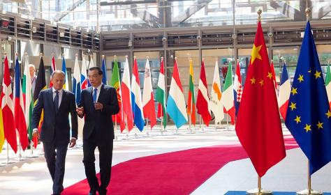 President of the European Council Donald Tusk and China's Premier Li Keqiang at the 2017 EU-China Summit in Brussels. 