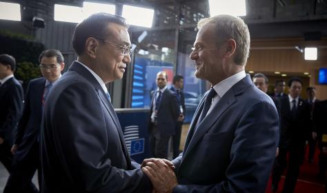 China's Premier Li Keqiang and European Council President Donald Tusk at the EU-China Summit 2017