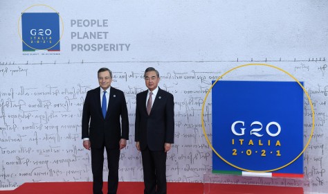 Italian Prime Minister Mario Draghi welcomes Wang Yi