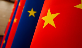 European and Chinese flags
