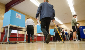US citizens cast their votes during early voting for the Presidential General Election at polling station in Chicago, Illinois on November 3, 2024 ahead of the November 5th general election.