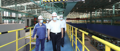 Xi Jinping visits a state-owned enterprise in Anhui