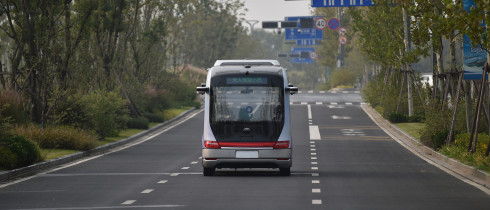 5G driverless minibus
