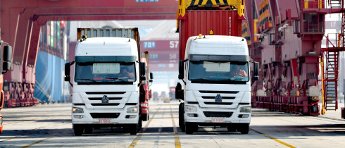 Qianwan Container Terminal at Qingdao Port in Qingdao, east China's Shandong Province