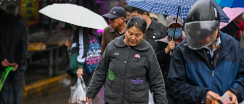 NANJING, CHINA - NOVEMBER 9, 2025 - Citizens shopping at a farmers' market in Nanjing, China's Jiangsu Province on November 9, 2025.